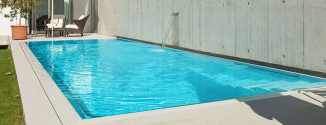 in tegenstelling tot Afhaalmaaltijd wees stil Betonnen zwembad plaatsen: prijs, tips & advies - ZwembadAanleg.net